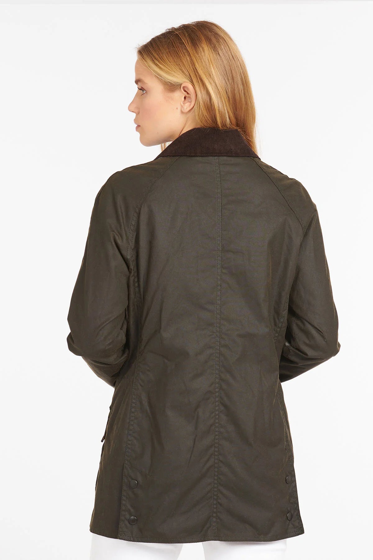 Classic Beadnell Wax Jacket - OLIVE