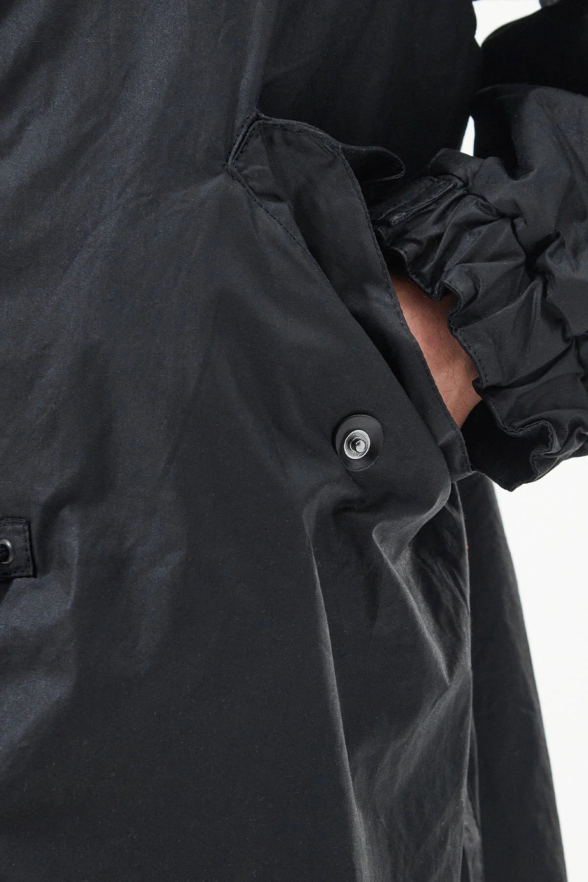 Torrent Wax Parka Jacket - BLACK